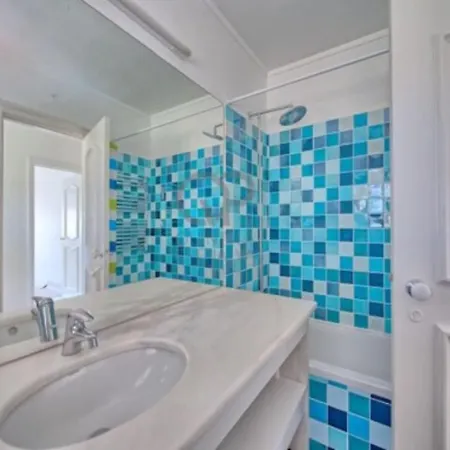 Center Dream House