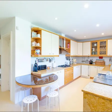 Center Dream House